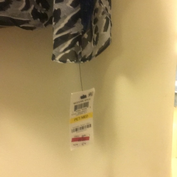 Alfani Blouse - Picture 3 of 5